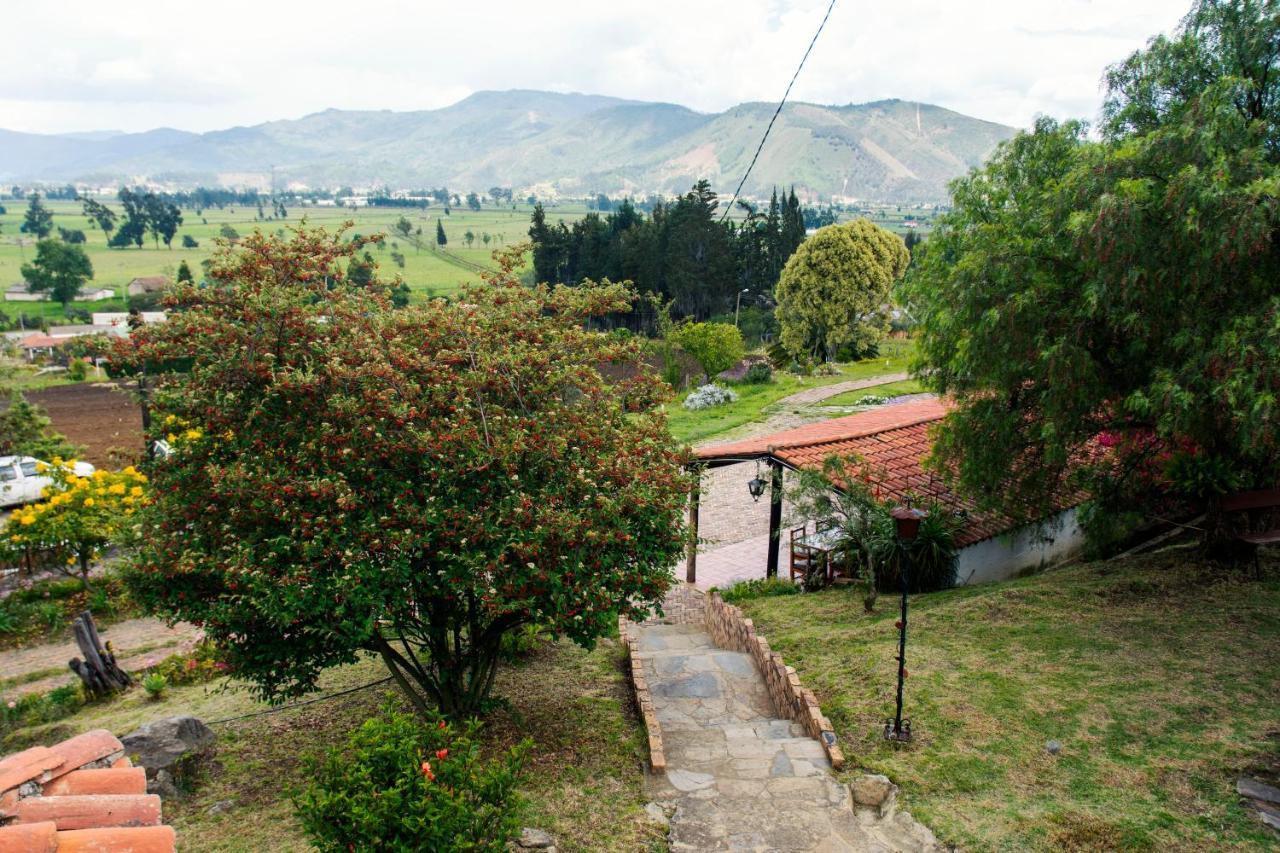 Villa Patty Tibasosa Exterior foto